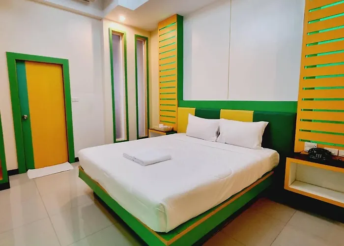 Hi End Hotel Sriracha